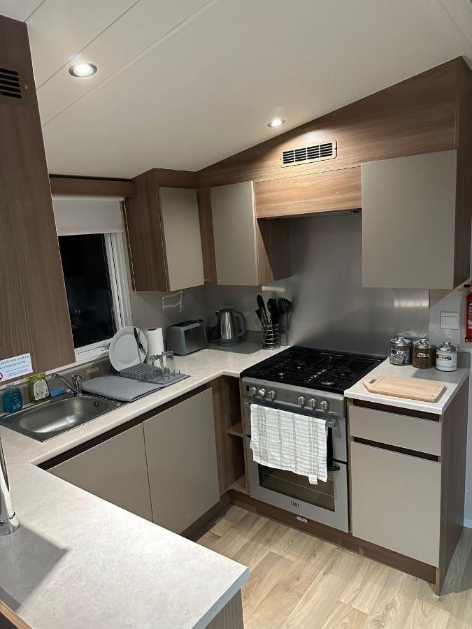 Luxurious 6 Berth Swift Bordeaux On Lyons Robin Hood Rhyl Villa Meliden Ngoại thất bức ảnh