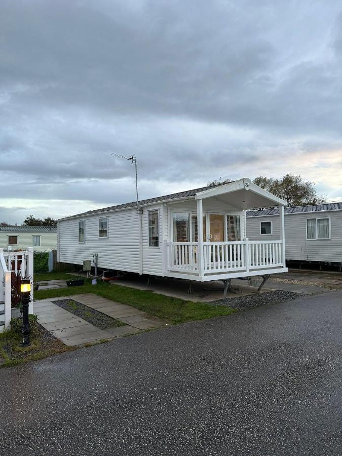 Luxurious 6 Berth Swift Bordeaux On Lyons Robin Hood Rhyl Villa Meliden Ngoại thất bức ảnh